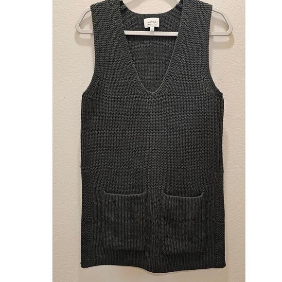 Wilfred V-Neck Green Knit Crochet Vest Size Small - Picture 1 of 6